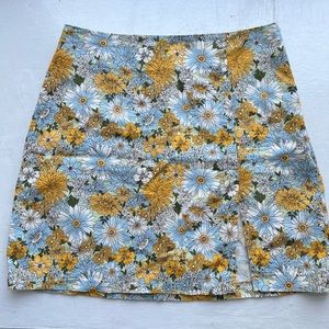 Urban Outfitters Darren Notched Linen Mini Skirt
